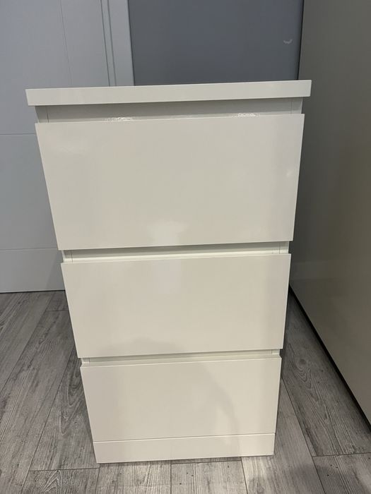 Komoda MALM Ikea połysk