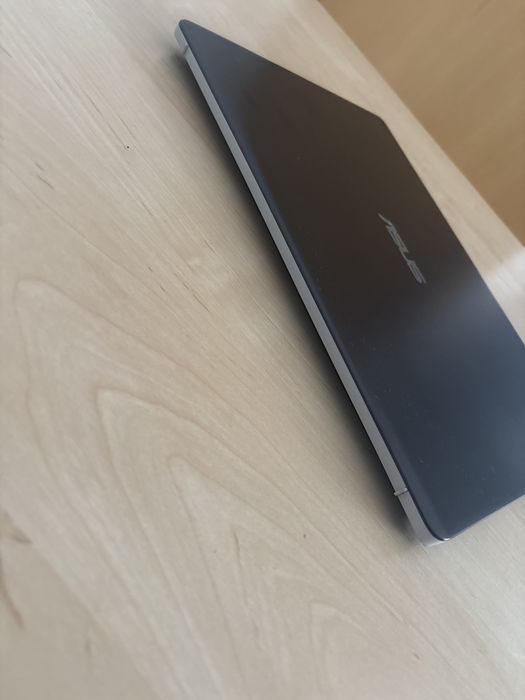 Sklep 3600zl! Asus vivobook 14’ proc i5 geforce mx150 SSD 256GB win11