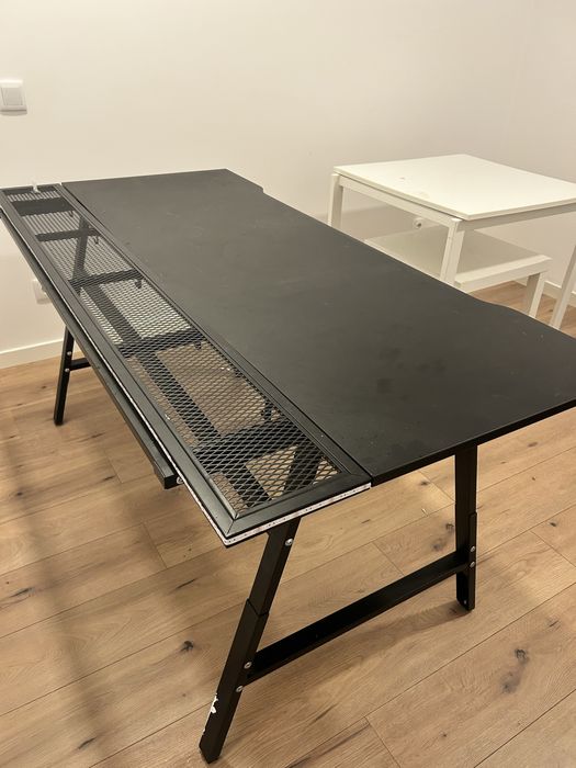 Mesa gammer ikea