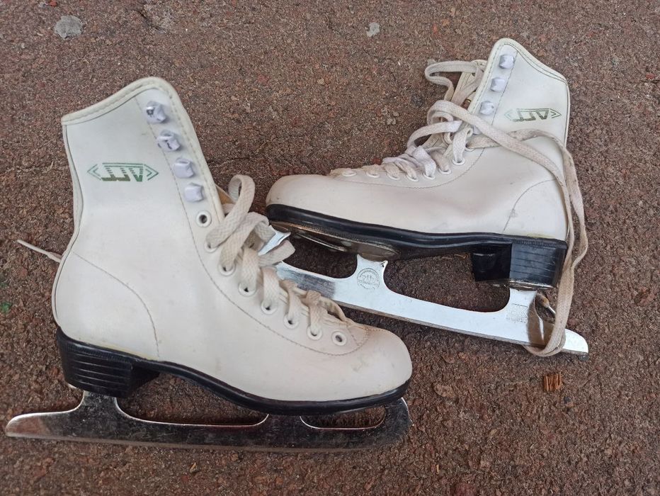 Коньки 30 размер
