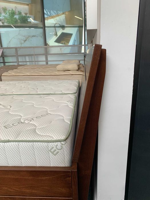 Łóżko Drewmax LK192 BOX bukowe z pojemnikiem 160x200 - Ekspozycyjne