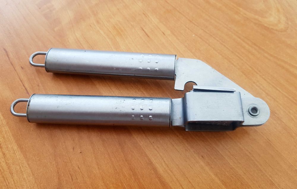 Wyciskacz np. do czosnku