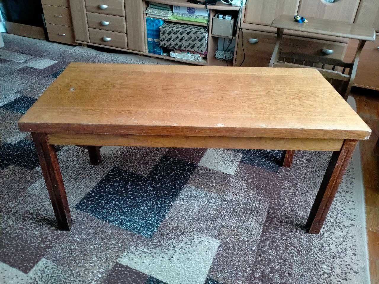 стіл журнальний дерев'яний