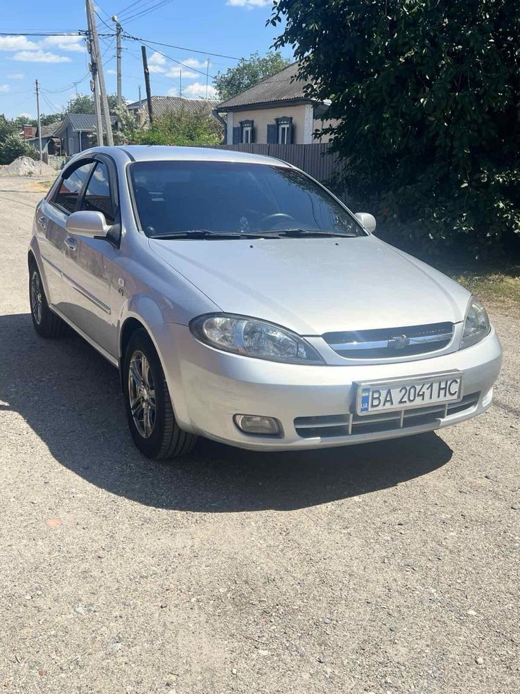 Продам chevrolet lacetti