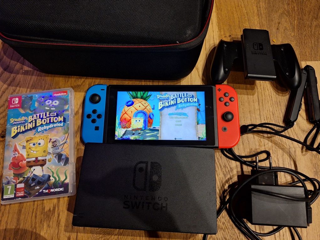 Konsola Nintendo Switch z grą SpongeBob Kanciastoporty