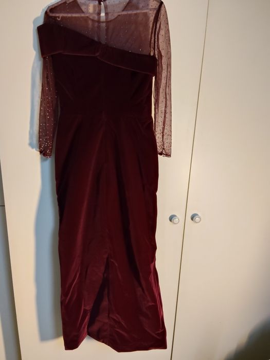 Fabuloso Vestido Comprido Grená de Cerimónia