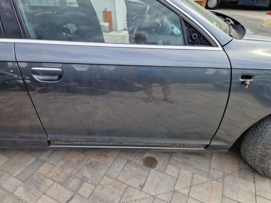Przednie Prawe drzwi Audi A6 C6 LZ7S- 100% lakier Oryginał w kolor