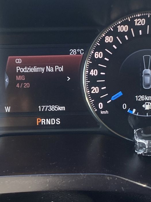 Ford edge , kuga