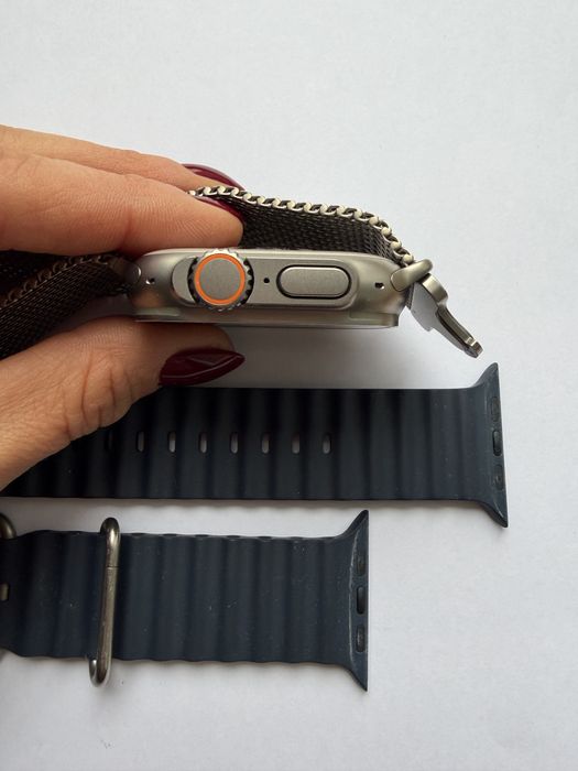 Zegarek Apple Watch Ultra + dwa paski