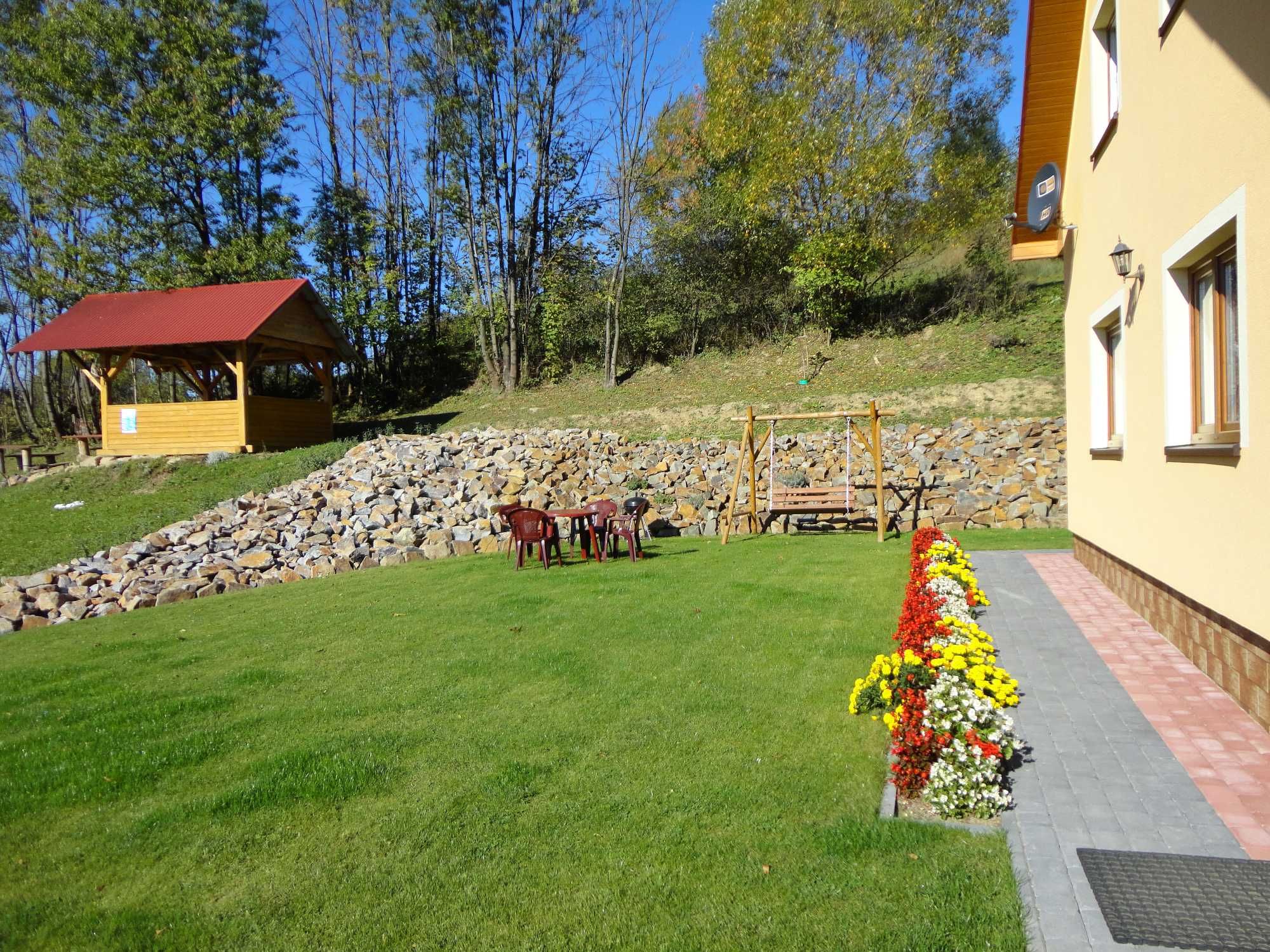 Domek "Pod Pliszem" nad Soliną. Do 8 os. blisko Jeziora.Spokój i cisza