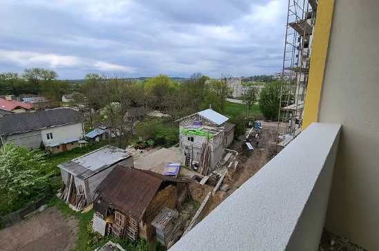 2 кім на Білогірській в новобудові