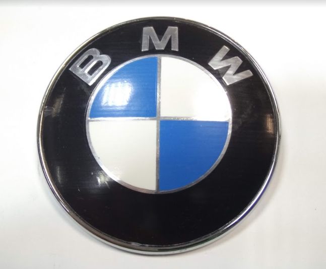Эмблема БМВ 74мм (2штыря) знак БМВ шильдик значек БМВ BMW M