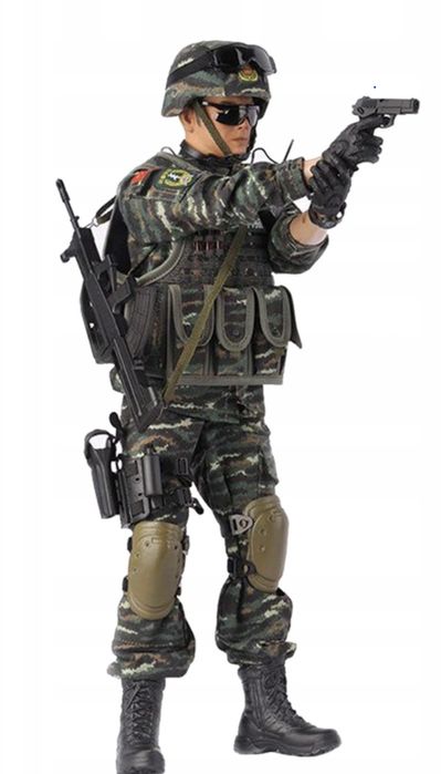 Figurka kolekcjonerska model żołnierz, 30cm, ruchomy, dużo akcesoriów,