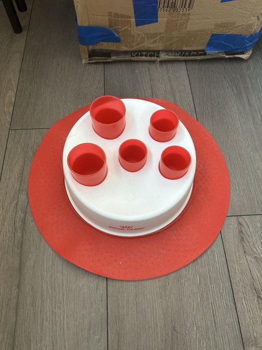 Інтерактивна іграшка для котів чи собак