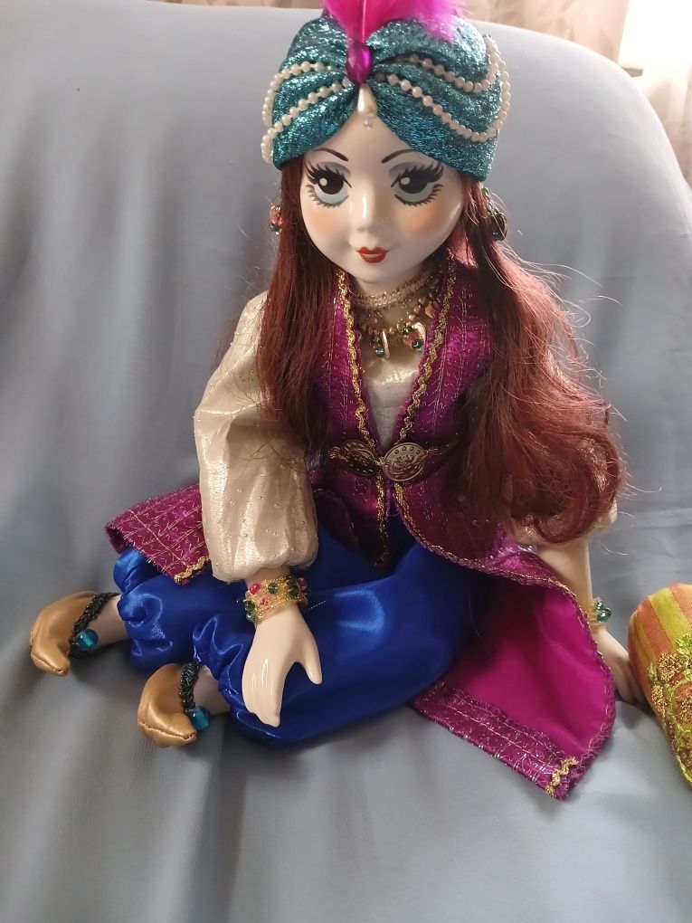 Порцелянова лялька Шахерезада