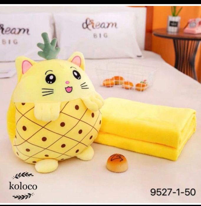 Игрушка -плед отличны подарок