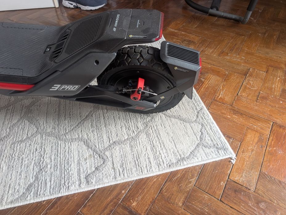 Trotinete Segway ZT3 pro range 70km, potência 1600 W