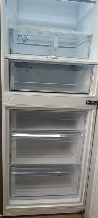 Lodówka Samsung No Frost 203cm RB38T676CSA