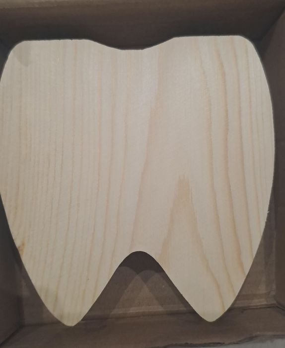 Pudełko na mleczaki zęby w j.polskim