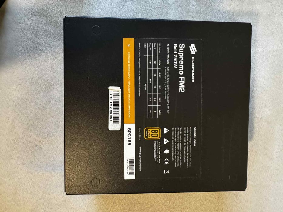 Zasilacz modułowy SilentiumPC Supremo FM2 750W