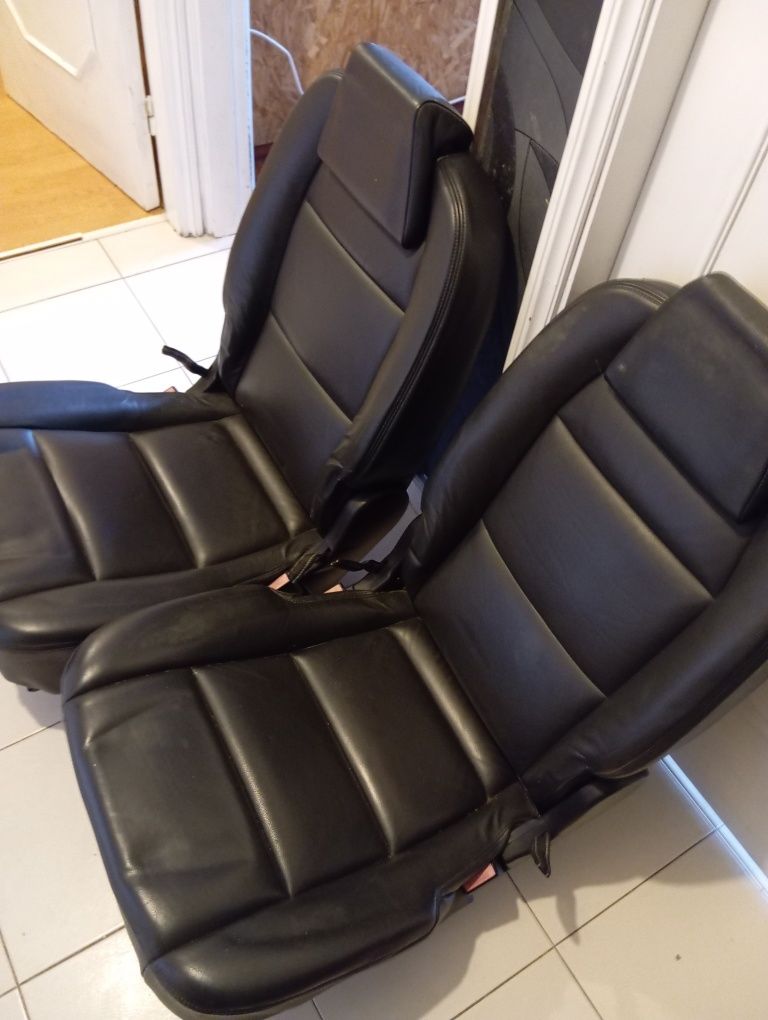 Bancos Pegeout 307