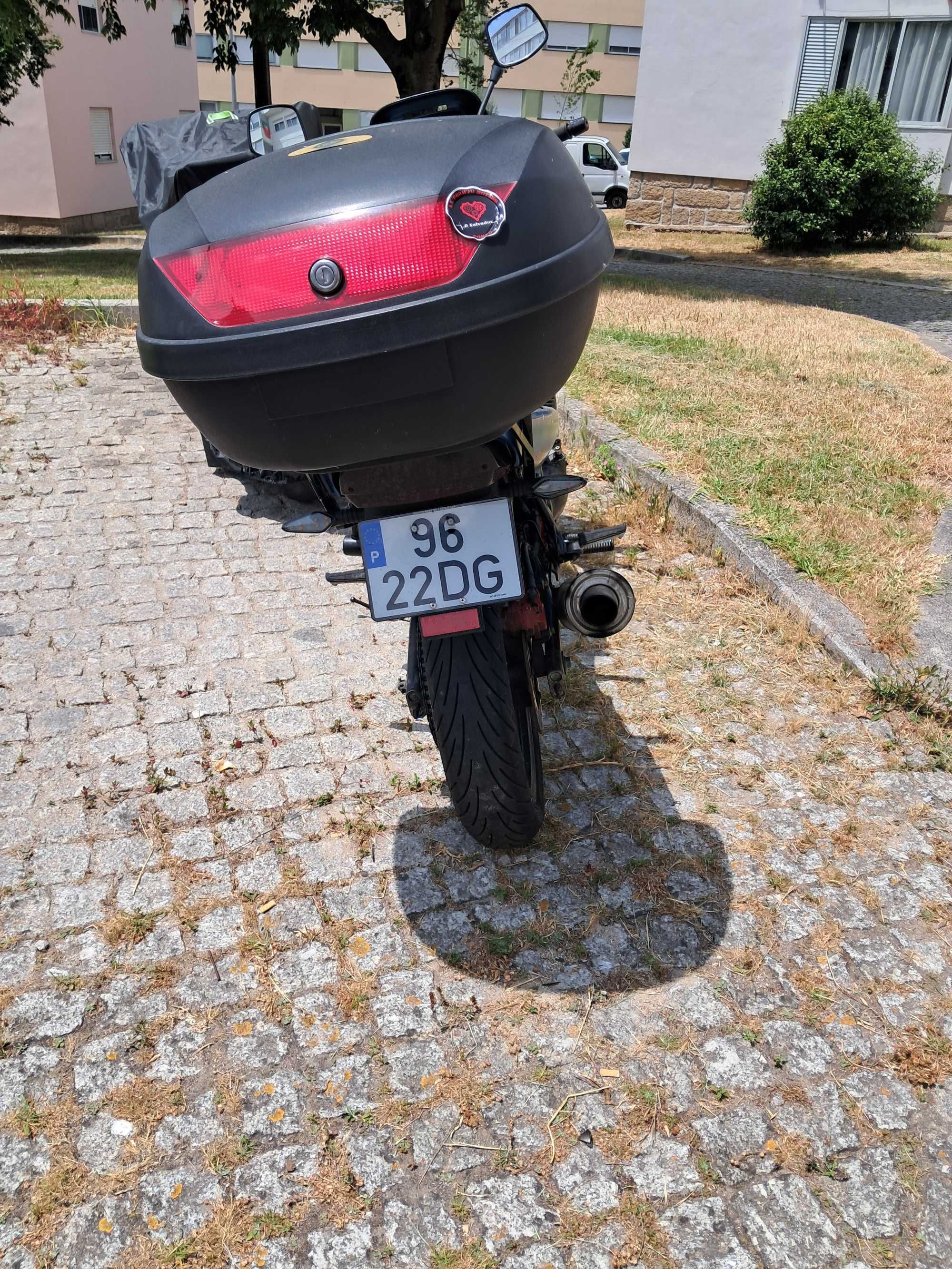 Xj600  ano 1994 bom estado para o ano