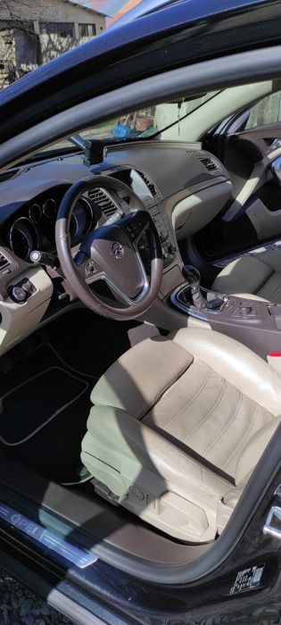 Sprzedam Opel Insignia Spo.Tourer 2.0 CDTI COSMO