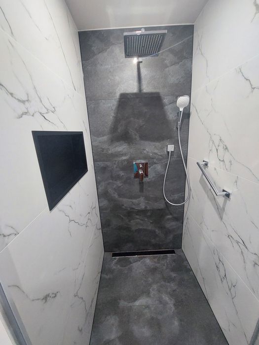 Kafelkarz remonty glazurnik  kafelkowanie łazienka wykończenia