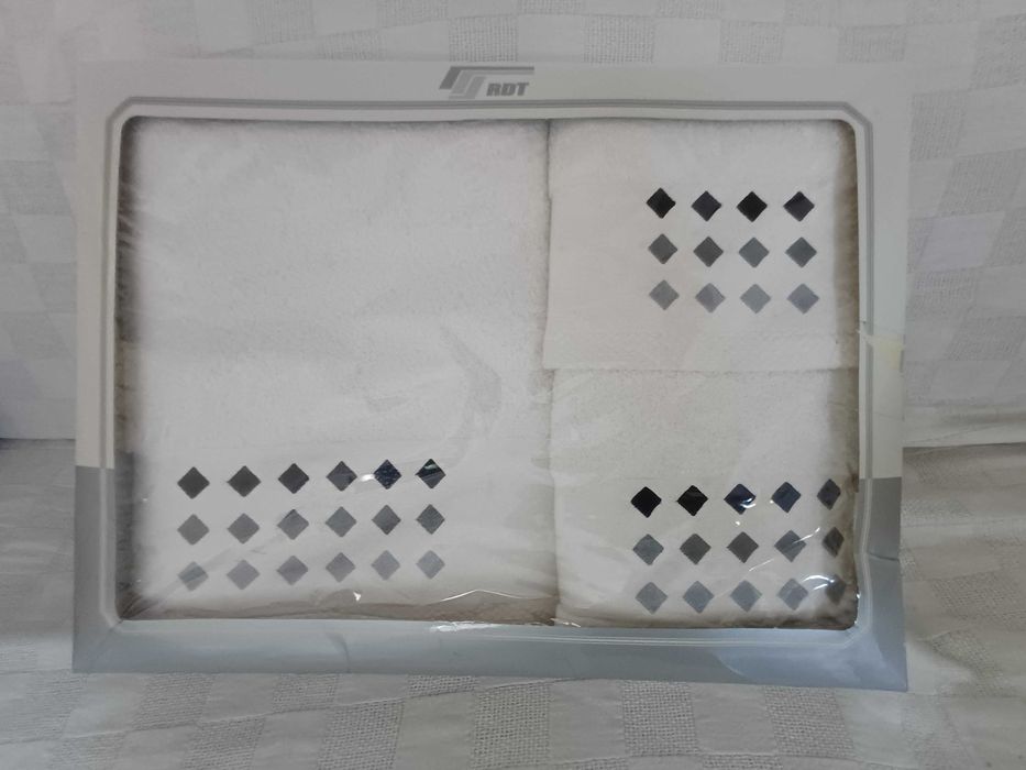 Conjunto de toalhas de WC