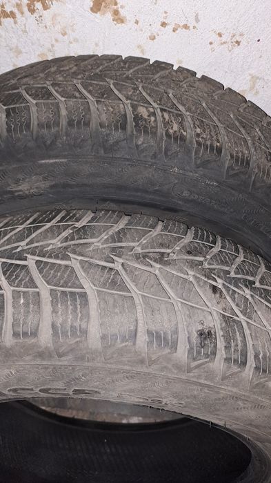 Зимова гума 165/60 р14