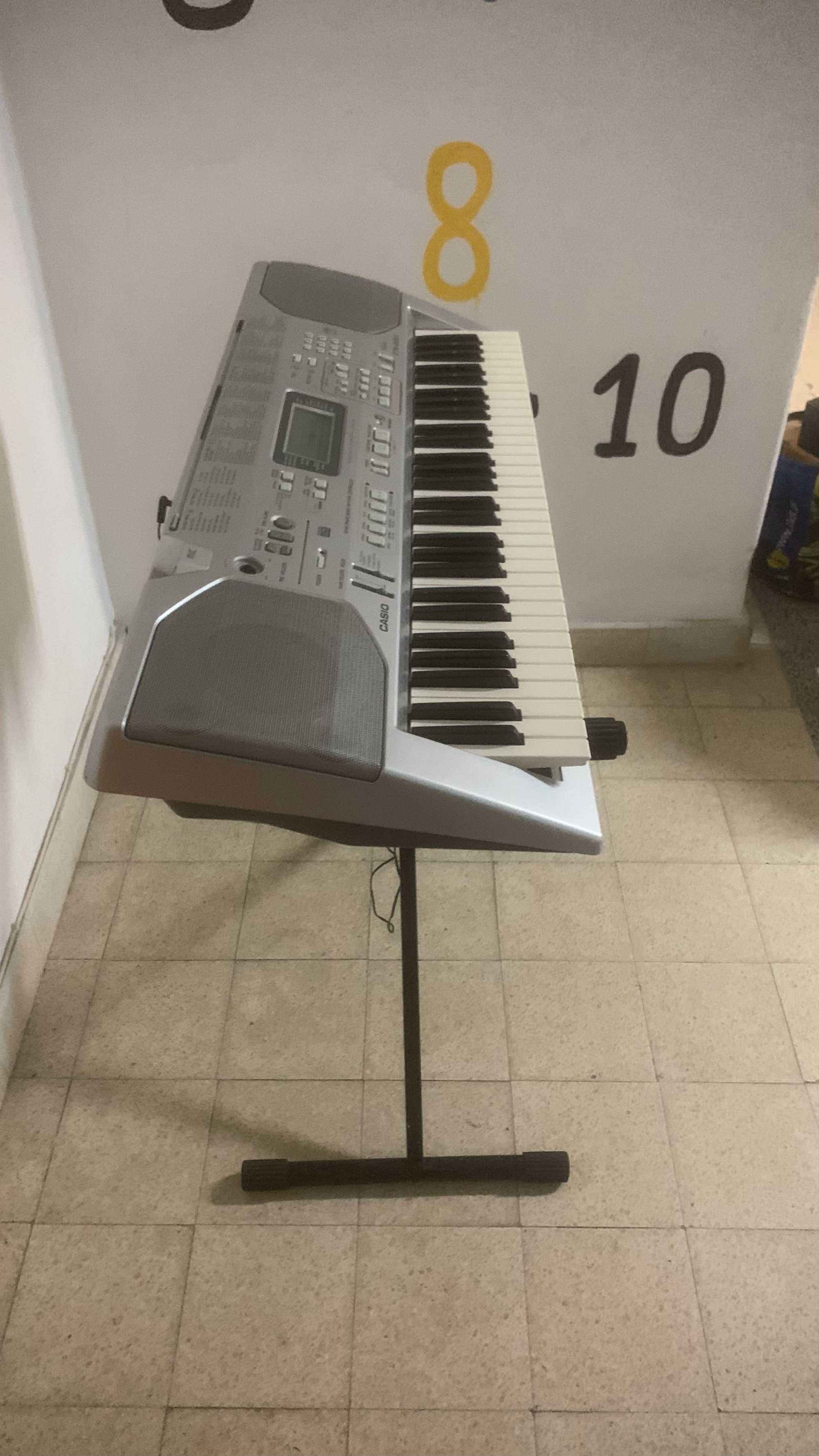 Órgão/Piano Casio CT-X800