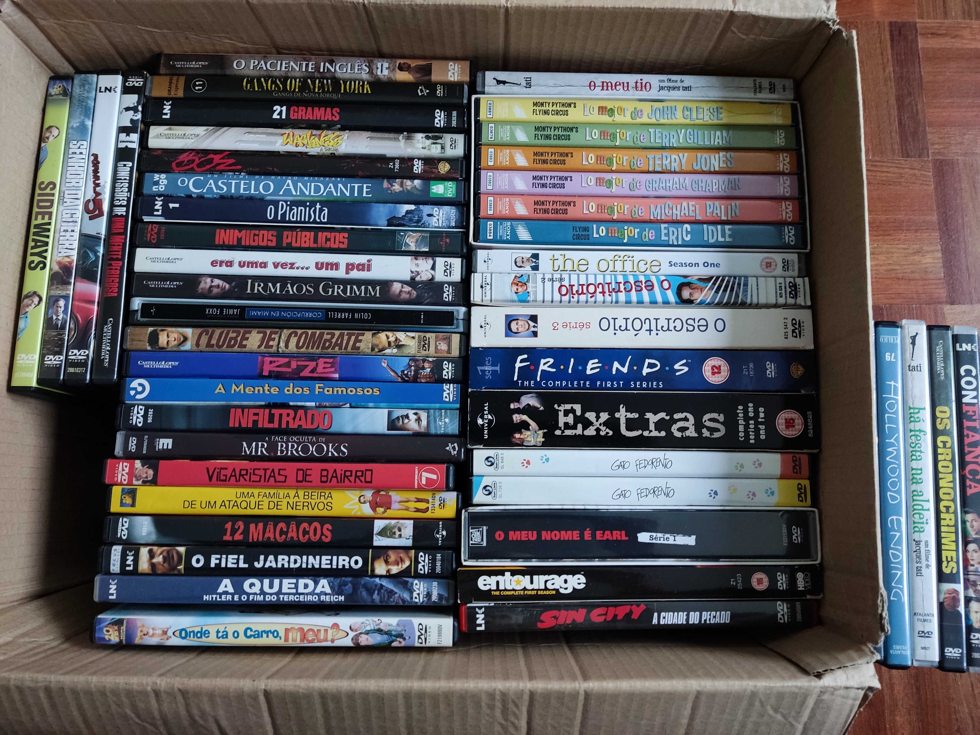 Lote DVDs 33 filmes 10 series