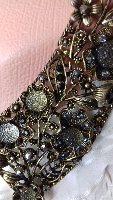 колье - воротник. Франция