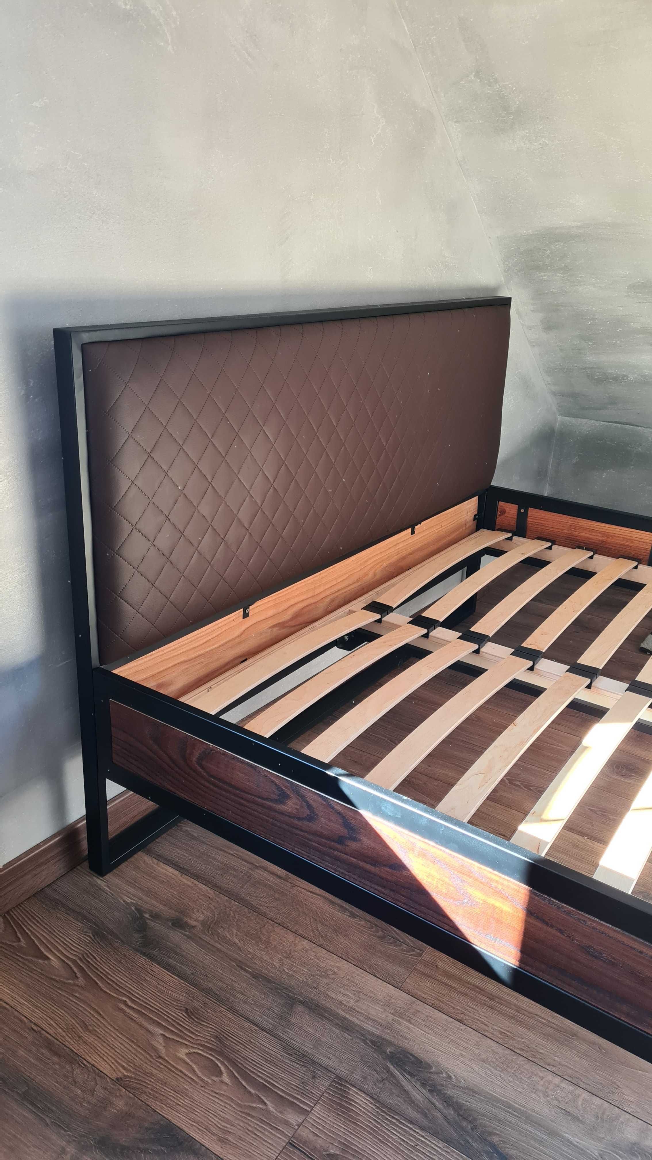 Łóżko metal drewno tapicerka Aspro Meble