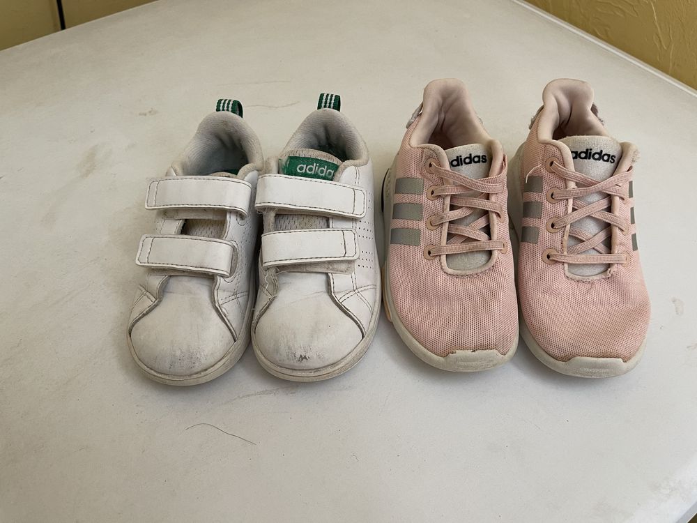Кросівки adidas дитячі