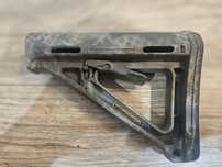 Kolba Magpul MOE do AR-15 Mil-Spec