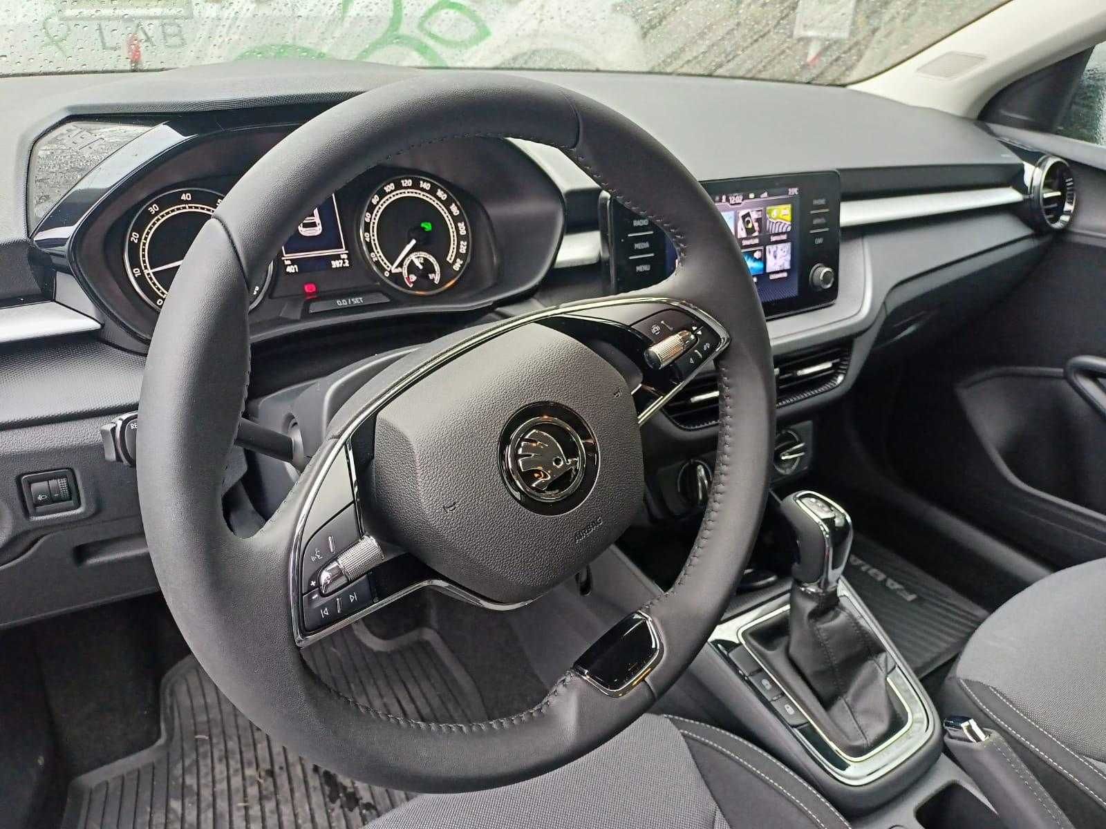 Wypożyczalnia wynajem Skoda Fabia Ambition 1,0TSI DSG automat