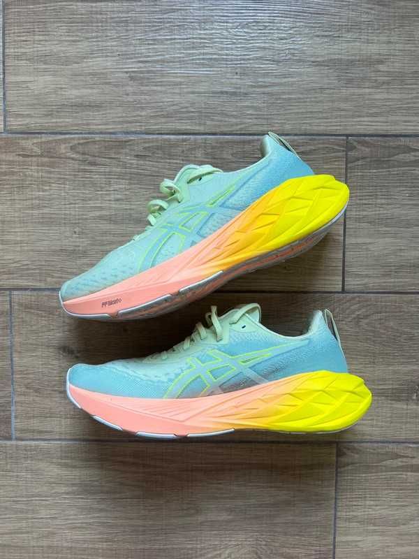 Buty męskie Asics NovaBlast 4 Paris
