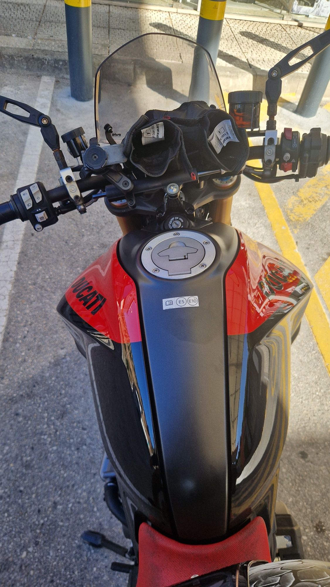 Ducati monster sp (937)