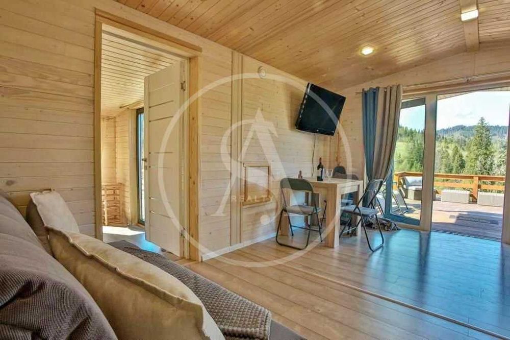 Славське продаж котеджу у сучасному котеджному містечку в Карпатах