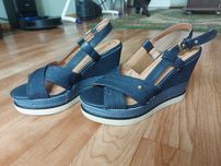 Босоніжки Wrangler 37