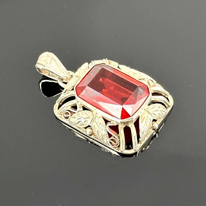 Srebro - Srebrna przywieszka secesyjna z ok. 1900 roku - próba 835