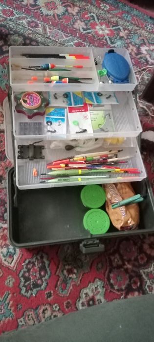 набори для рыбалки : зима и лето