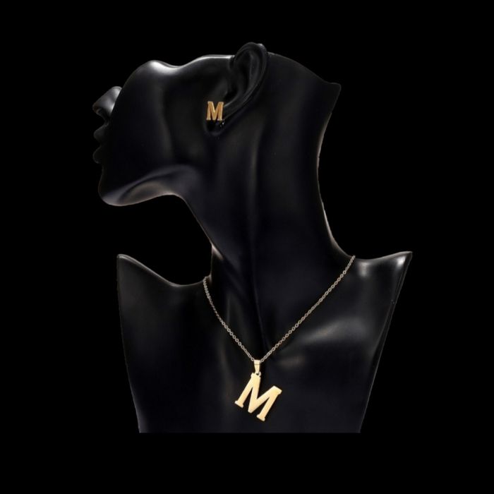 Litera M - Przepiękny Złoty Komplet Biżuterii