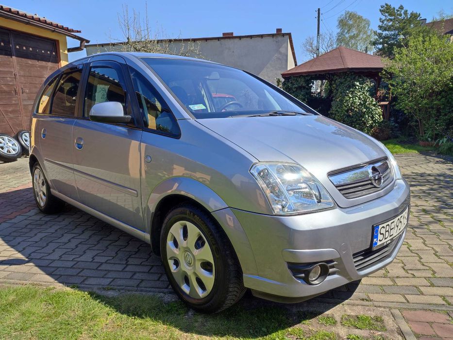 OPEL MERIVA 1,6 105KM, BEZ RDZY , Climatronic , PDC, Nowy rozrząd