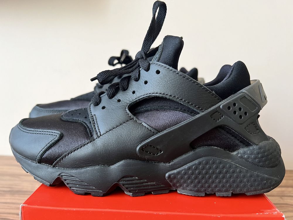 Кросівки Nike Air Huarache