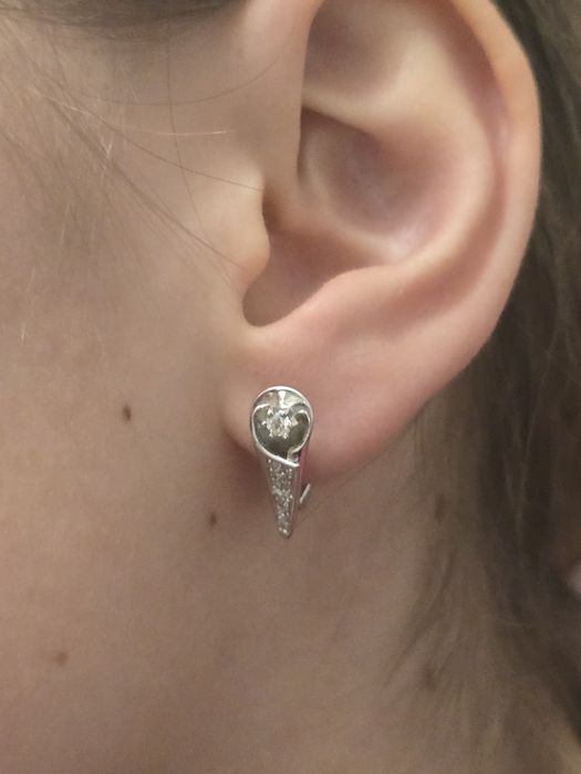 Золоті сережки з діамантами