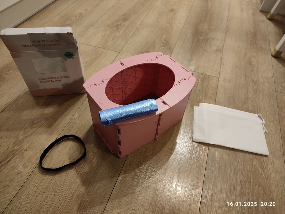 Nowa różowa przenośna toaleta nocnik składany