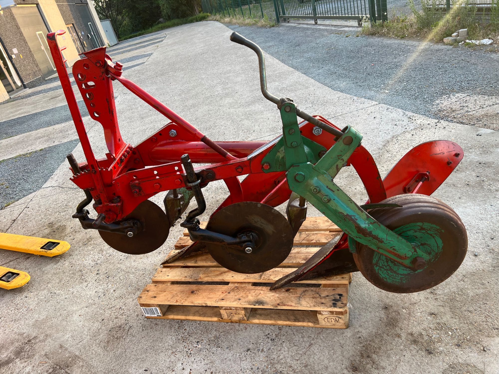 Плуг Квернеланд MZ 2х40