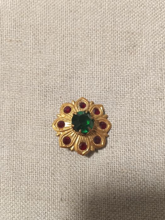 Броши, клипсы . Винтаж